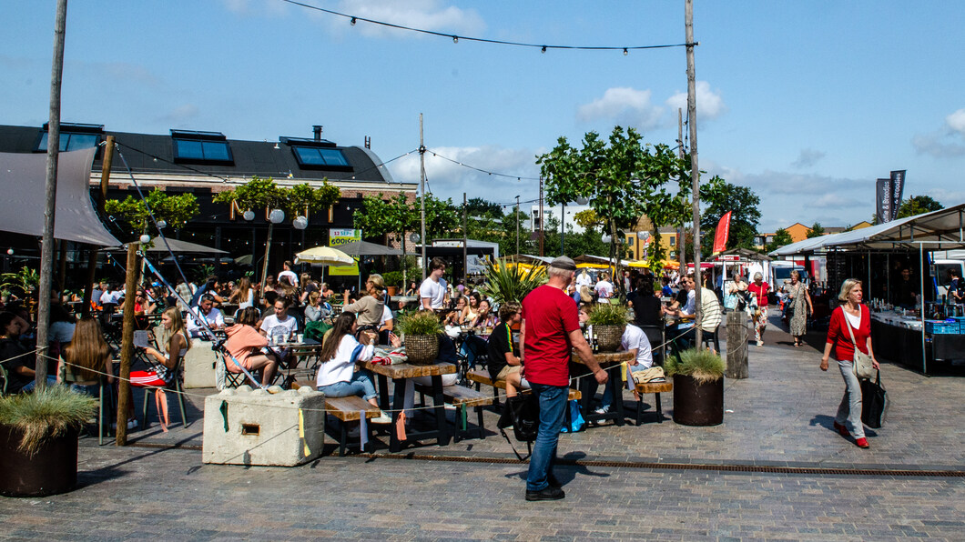 bruisende stad