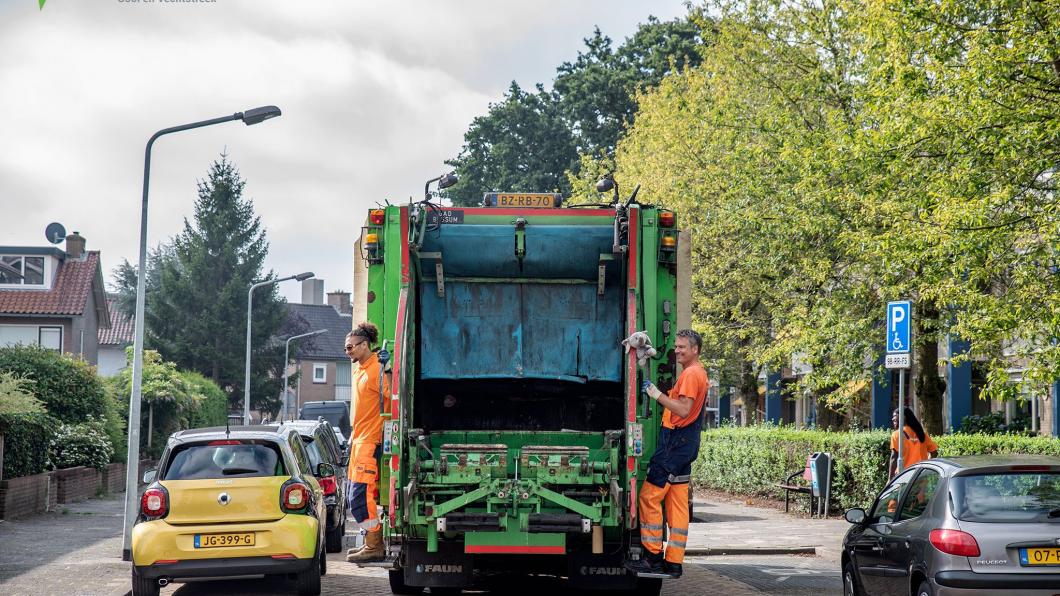 Laat vuilniswagens van GAD op blauwe diesel rijden